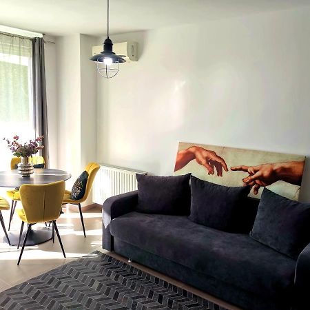 Caraway Apartment Oradea Eksteriør bilde
