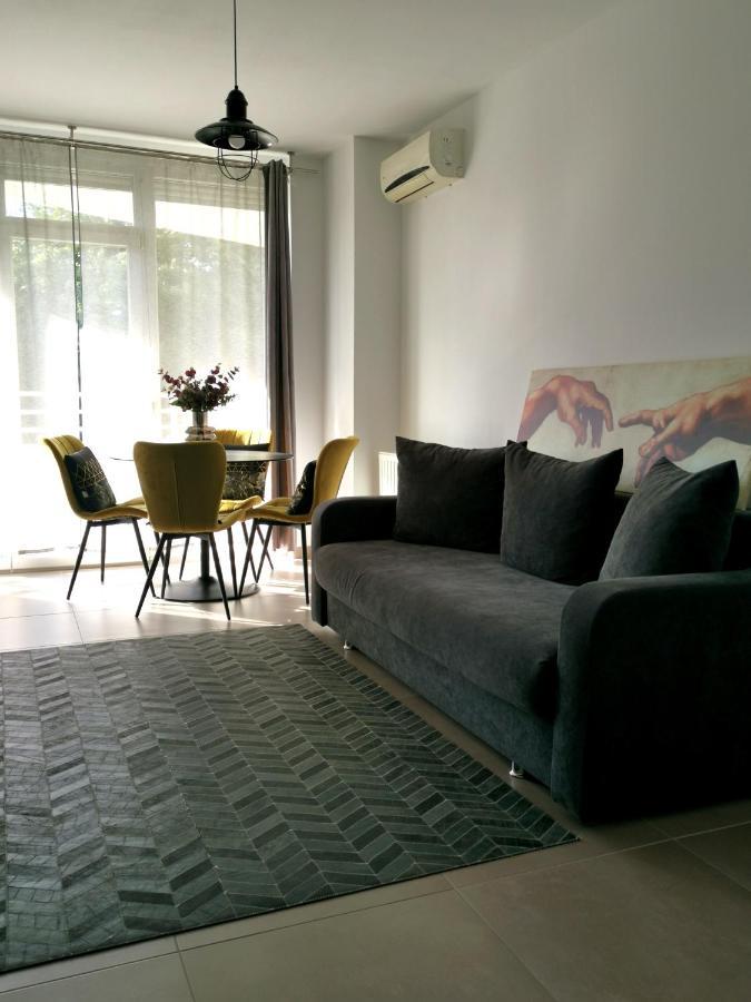 Caraway Apartment Oradea Eksteriør bilde